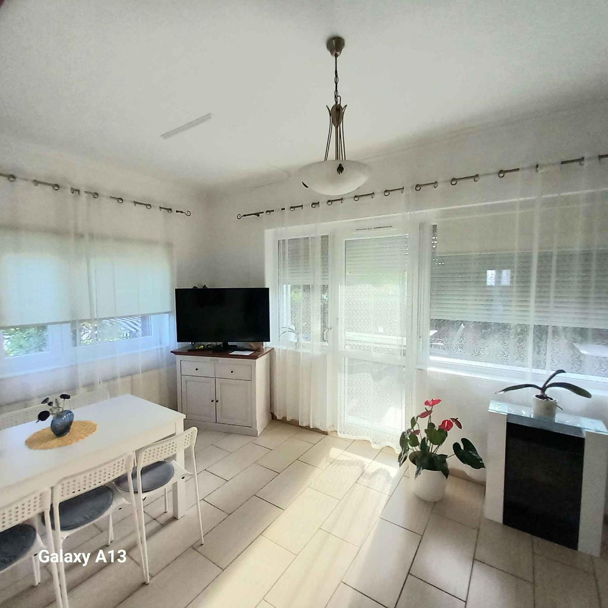 Holiday Home Yellow 1 By Interhome Balatonkeresztúr Екстериор снимка