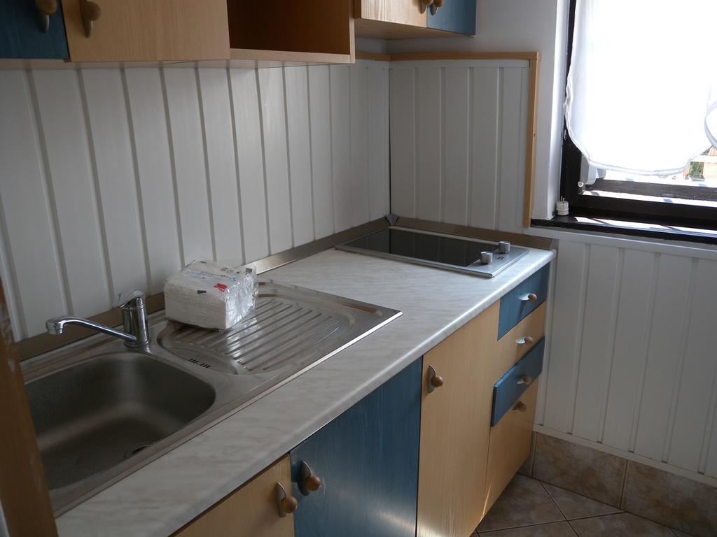 Holiday Home Yellow 1 By Interhome Balatonkeresztúr Екстериор снимка